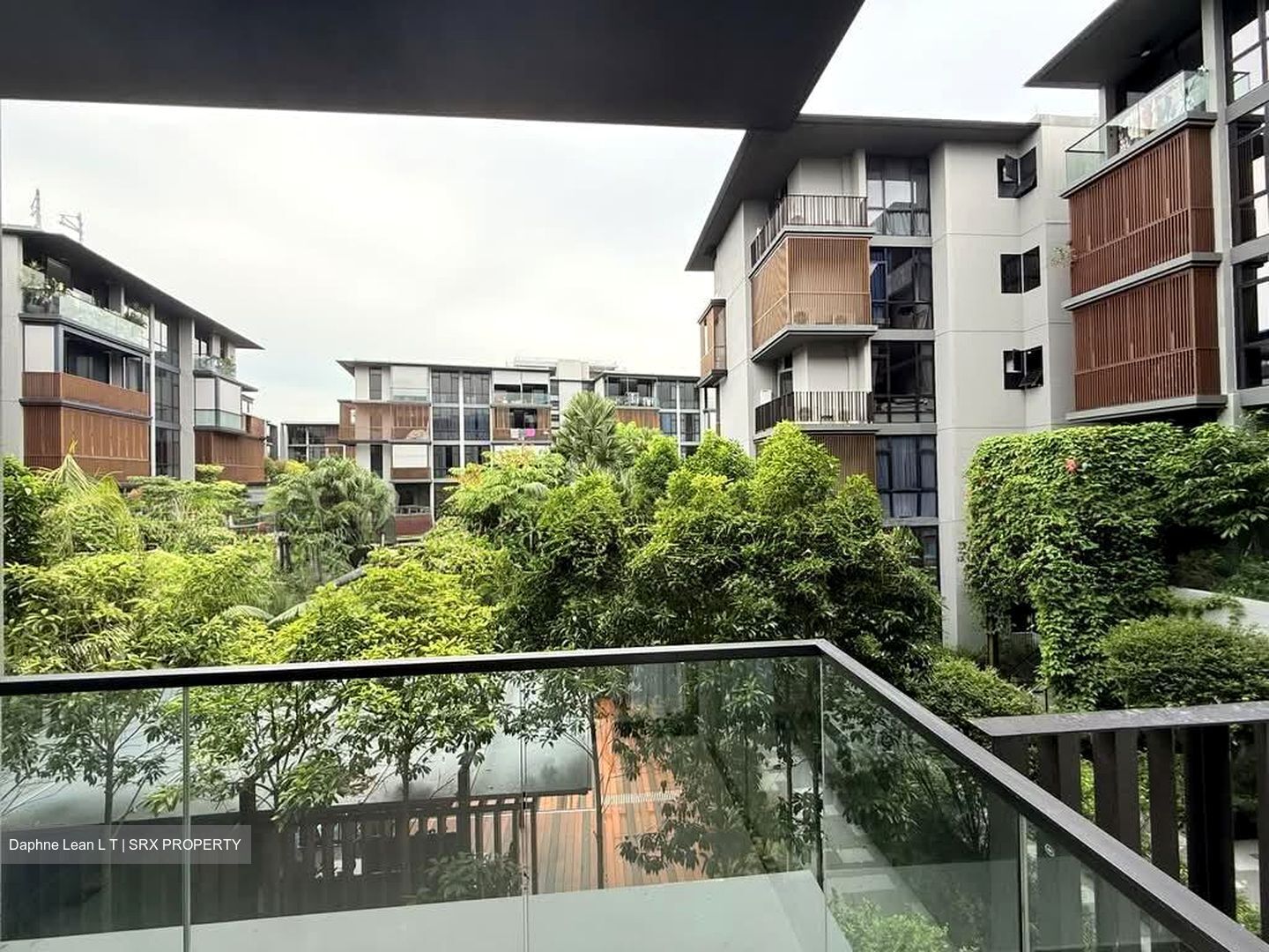 Parc Komo (D17), Apartment #577833251